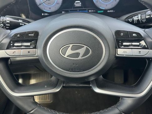 Used 2024 Hyundai Elantra Limited FWD image 13