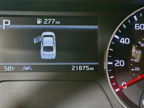 Used 2023 Kia Forte LXS w/ LXS Technology Package image 8