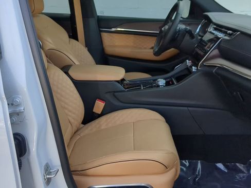 Certified 2024 Jeep Grand Cherokee L Summit w/ Advanced Protech Group IV image 30