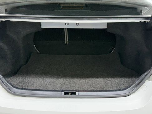 Used 2017 Toyota Camry SE image 37