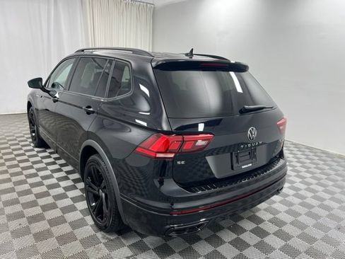 Used 2024 Volkswagen Tiguan SE R-Line AWD/4WD image 6