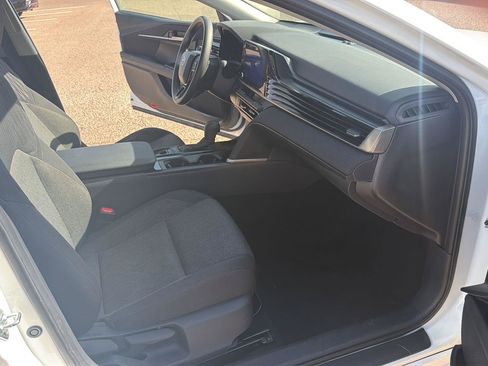 Used 2025 Toyota Camry LE FWD image 16