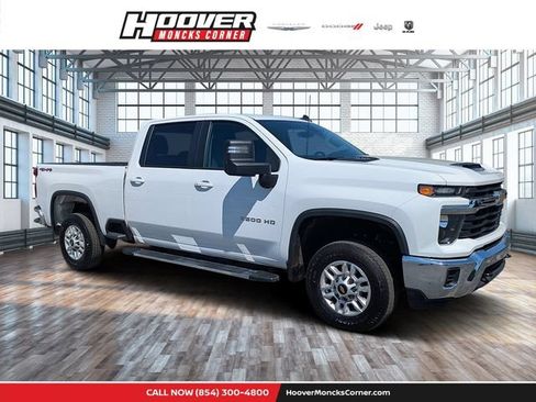 Used 2024 Chevrolet Silverado 2500 LT AWD/4WD image 1