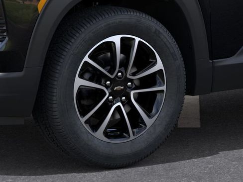 New 2026 Chevrolet TrailBlazer LT w/ Convenience Package FWD image 10