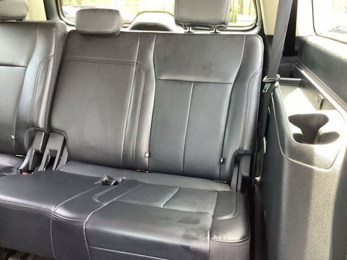 Used 2024 Ford Expedition Max XLT AWD/4WD image 14