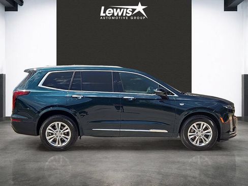 Used 2024 Cadillac XT6 Luxury w/ LPO, Floor Liner Package AWD/4WD image 5