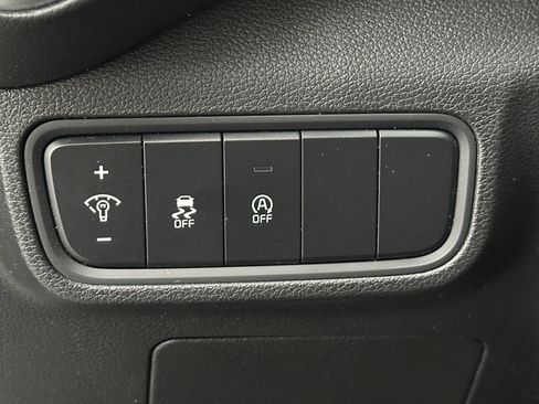 Used 2024 Kia Soul LX w/ Option Group 015 image 25