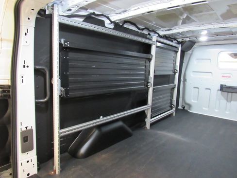 Used 2023 Ford Transit 150 150 AWD 3dr LWB Low Roof Cargo w/ Interior Upgrade Package image 18