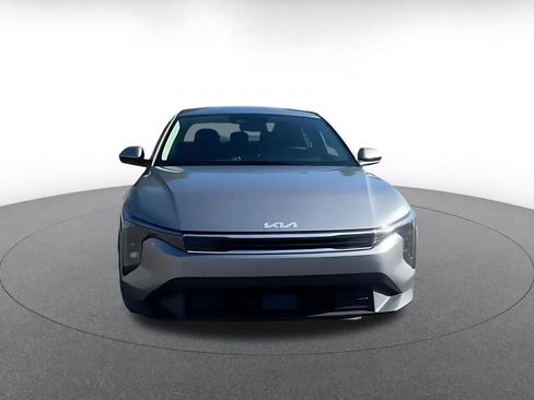 Used 2025 Kia K4 FWD image 3