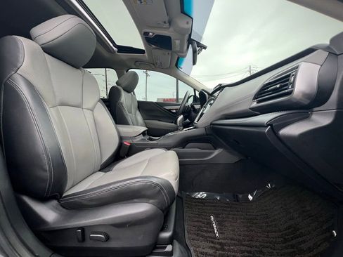 Used 2020 Subaru Outback Limited image 29