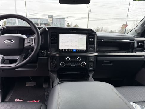 Used 2026 Ford F250 Lariat image 14