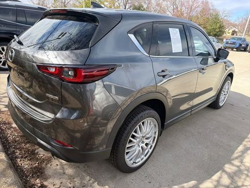 Used 2023 MAZDA CX-5 AWD 2.5 S w/ Premium Plus Pkg image 3