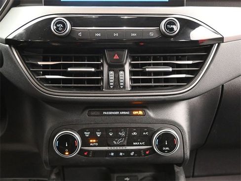 Used 2024 Ford Escape Active w/ Cold Weather Package image 18