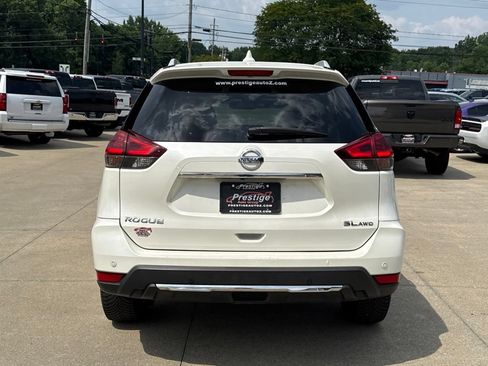 Used 2019 Nissan Rogue SL AWD/4WD image 14