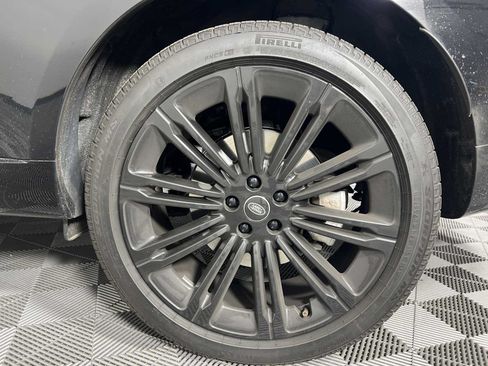 Used 2025 Land Rover Range Rover SE AWD/4WD image 21