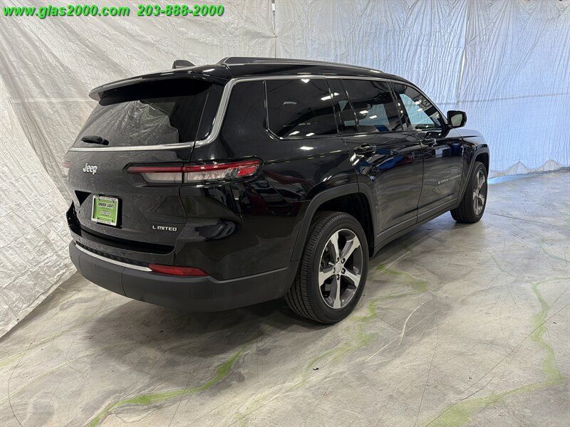 Used 2023 Jeep Grand Cherokee L Limited AWD/4WD image 8