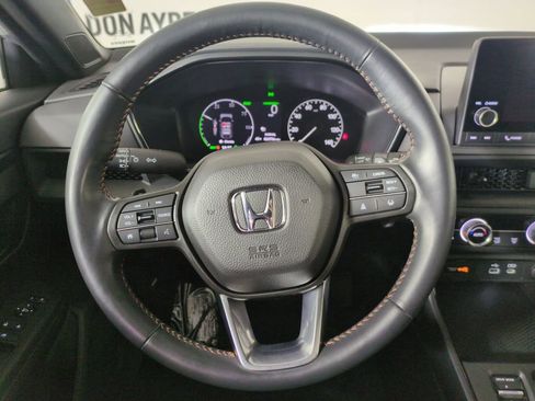 Used 2023 Honda CR-V Sport image 14