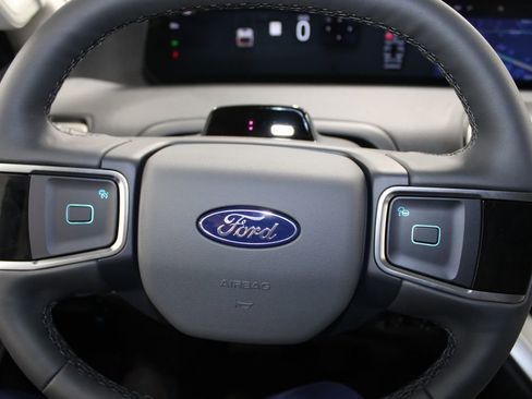 New 2026 Ford Expedition Max Active image 37