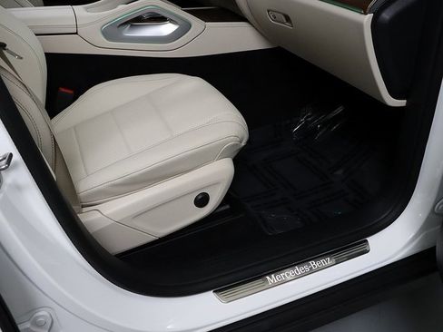 Certified 2026 Mercedes-Benz GLE 350 4MATIC image 38