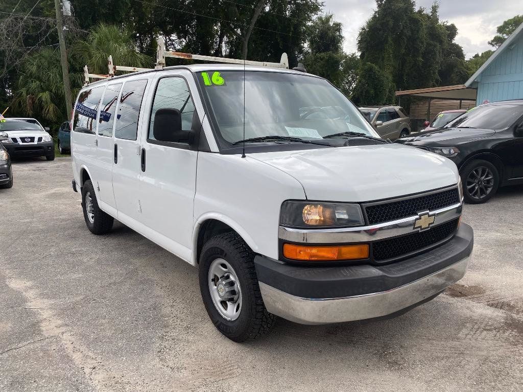 Used 2016 Chevrolet Express 2500 LT w/ LT Preferred Equipment Group RWD image 5