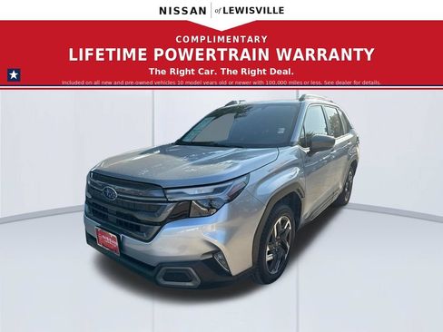 Used 2025 Subaru Forester Limited AWD/4WD image 1