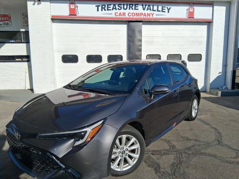 Used 2023 Toyota Corolla SE image 1