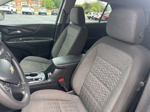 Used 2023 Chevrolet Equinox LT w/ LPO, Floor Liner Package AWD/4WD image 10