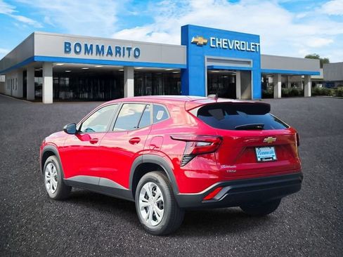 New 2026 Chevrolet Trax LS FWD image 3
