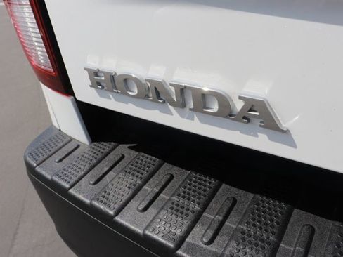 Used 2024 Honda Ridgeline Sport image 7