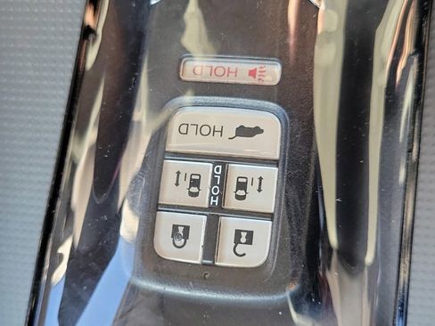 Used 2014 Honda Odyssey EX-L image 32