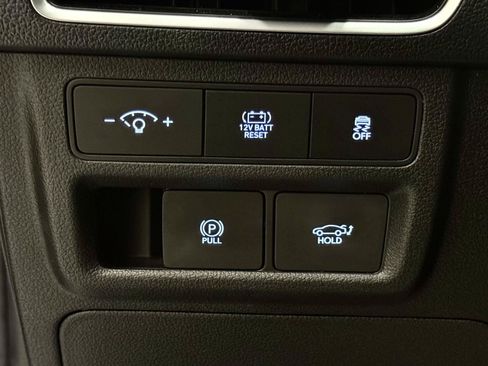 Used 2025 Hyundai Sonata Limited FWD image 22