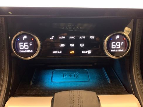 Used 2023 Jaguar F-PACE S AWD/4WD image 30