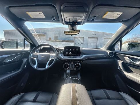 Certified 2025 Chevrolet Blazer Premier w/ Driver Confidence II Package image 19