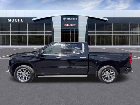 Used 2019 Chevrolet Silverado 1500 High Country w/ Technology Package AWD/4WD image 6