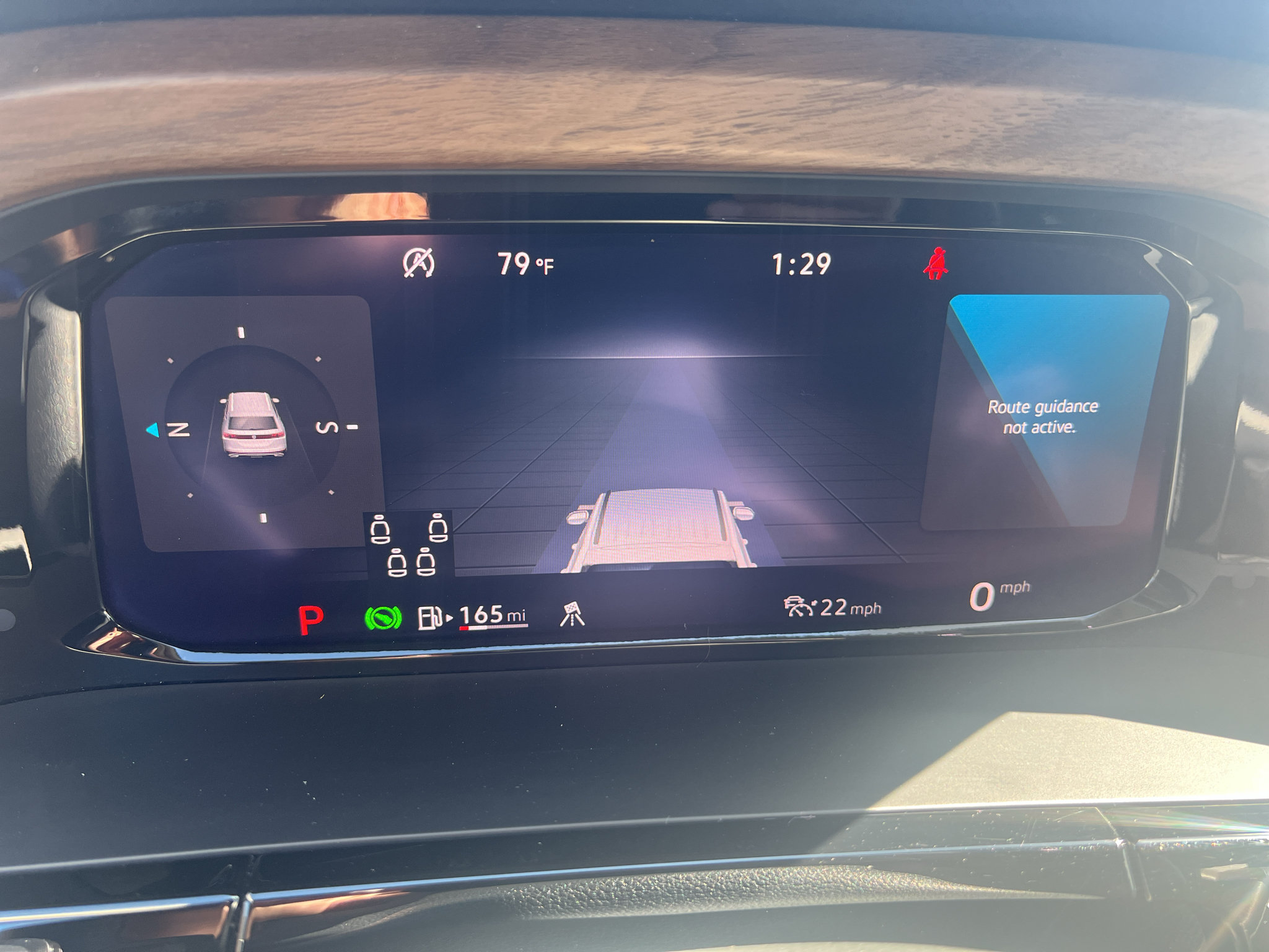 Used 2024 Volkswagen Atlas SE FWD image 18