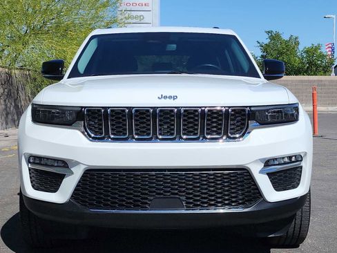 Used 2023 Jeep Grand Cherokee 4WD 4xe image 4