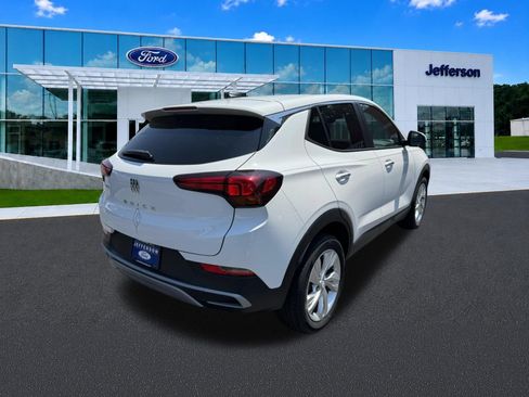 Used 2024 Buick Encore GX Preferred FWD image 7