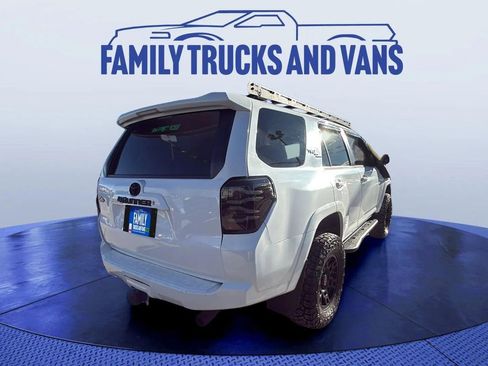 Used 2016 Toyota 4Runner SR5 image 8