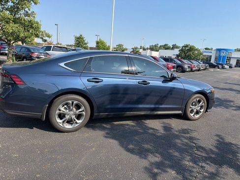 Used 2024 Honda Accord EX image 35