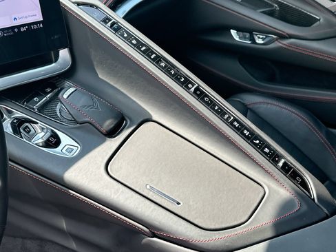 Used 2022 Chevrolet Corvette Stingray Premium Conv w/ Battery Protection Package RWD image 19