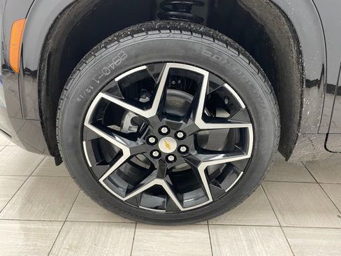 New 2026 Chevrolet Traverse High Country w/ LPO, Floor Liner Package image 8