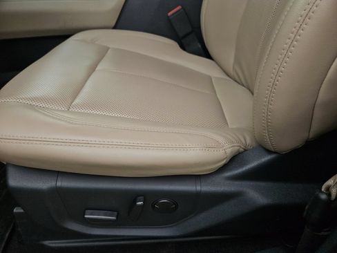 Used 2022 Ford Expedition XLT RWD image 20