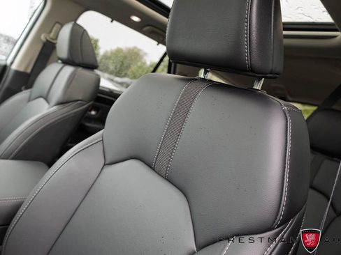 Used 2025 Honda Pilot Touring image 25