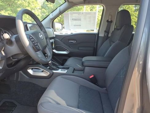 New 2026 Nissan Frontier SV w/ SV Convenience Package image 5