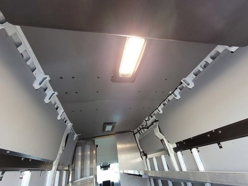 New 2024 RAM ProMaster 3500 w/ Delivery Van Package FWD image 14