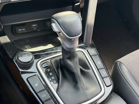 Used 2024 Kia Seltos S AWD/4WD image 8