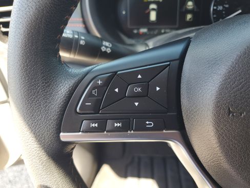 Certified 2024 Nissan Kicks SR w/ SR Premium Package image 16