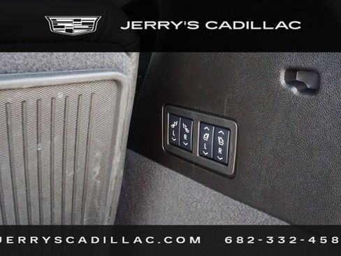 Certified 2025 Cadillac XT6 Sport w/ Platinum Package AWD/4WD image 28
