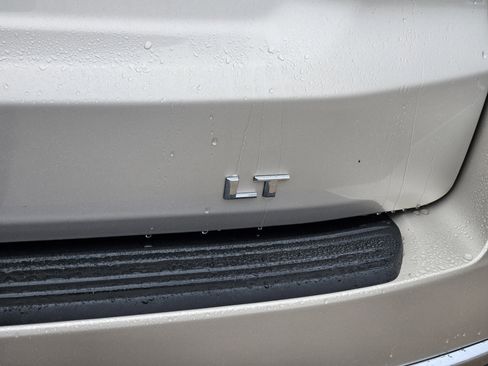 Used 2022 Chevrolet Tahoe LT w/ Luxury Package image 7