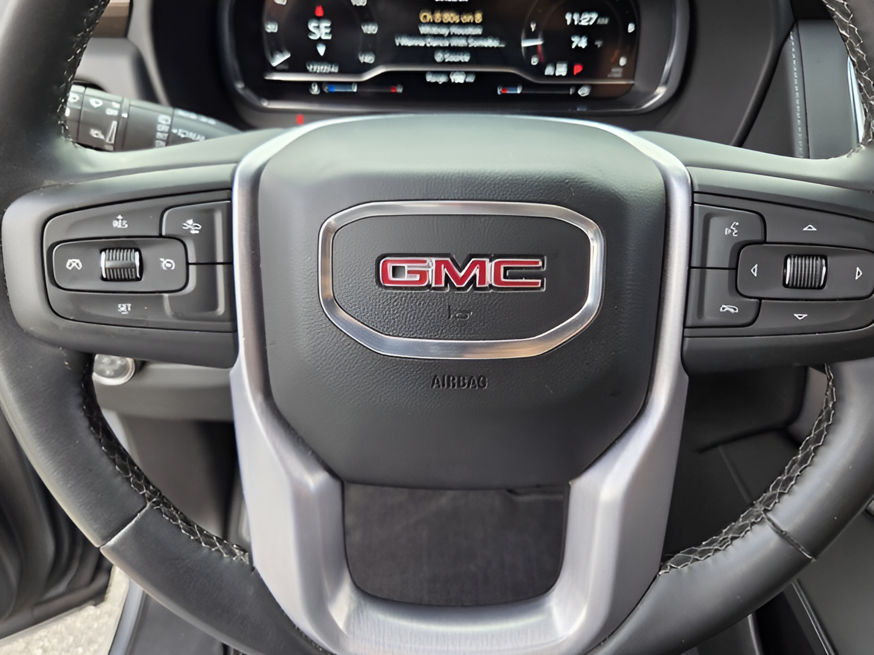 Used 2023 GMC Yukon XL SLE w/ Max Trailering Package AWD/4WD image 23